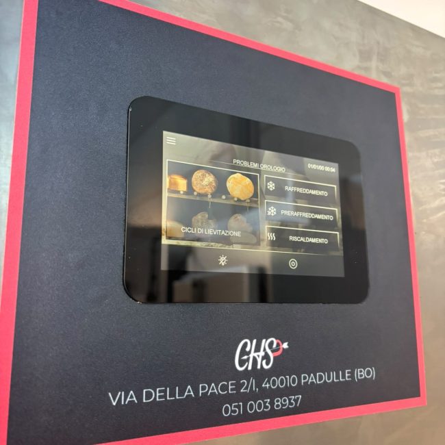 controllore elettronico su armadio fermalievitazione