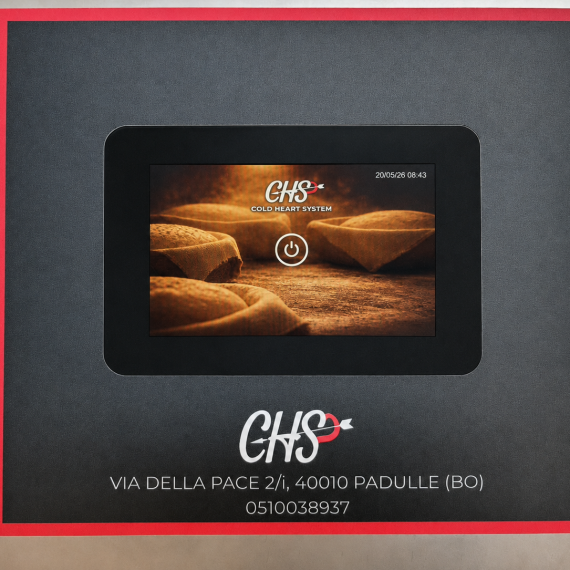 Controllore elettronico evco vcolor679 personalizzato con logo CHS e adesivo chscantelli